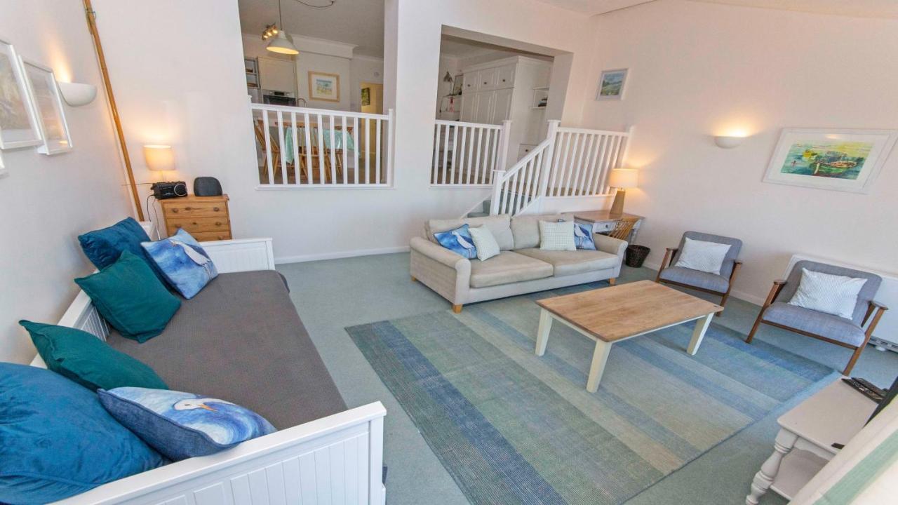 Clifton Court Apt 16 With Indoor Heated Pool & Sea Views Croyde Exterior photo